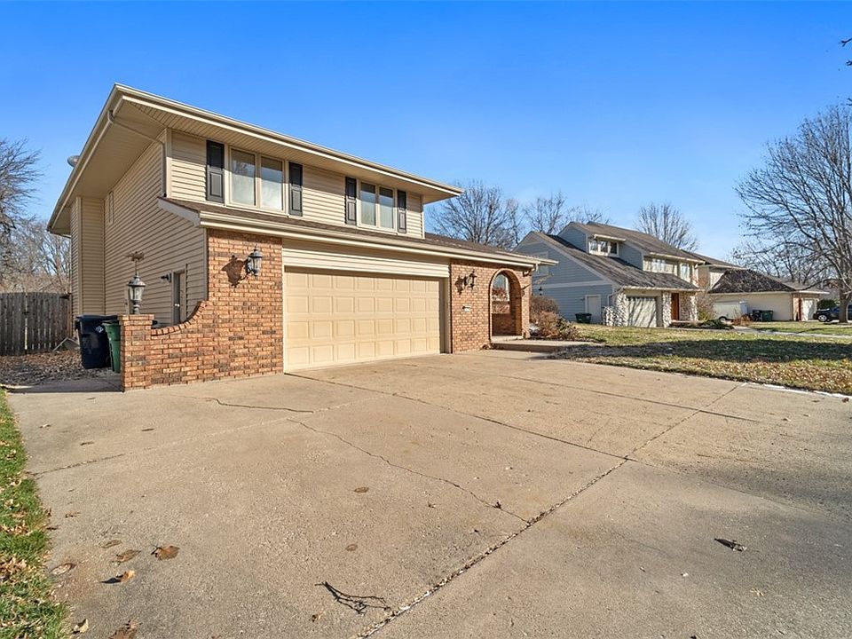 9409 Aurora Ave, Urbandale, IA 50322 Zillow