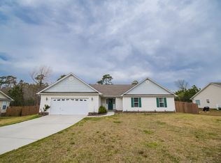 110 4h Camp Rd, Swansboro, NC 28584