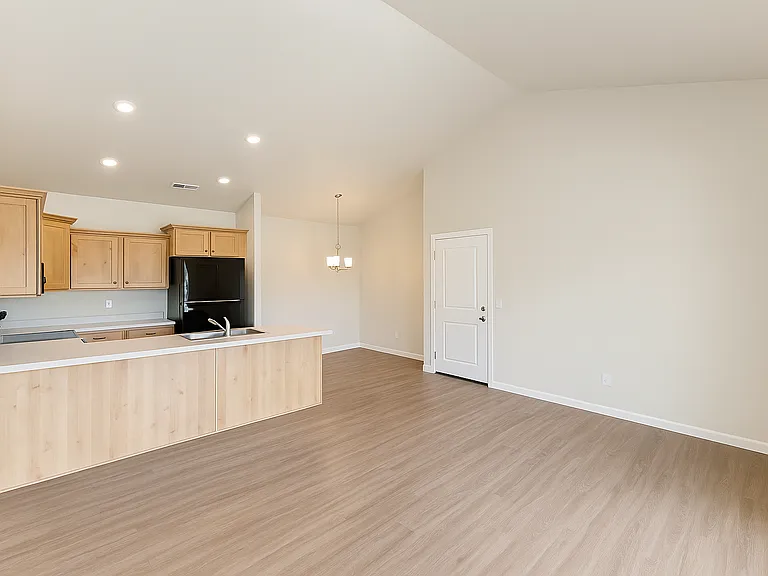 426 W 200th St N #307 — Photo 13