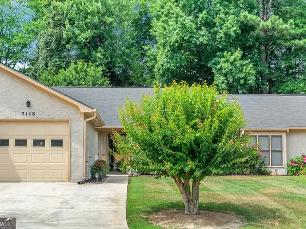 7113 Forest Ln, Union City, GA 30291