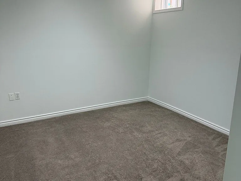 6594 Skipper Way — Photo 2