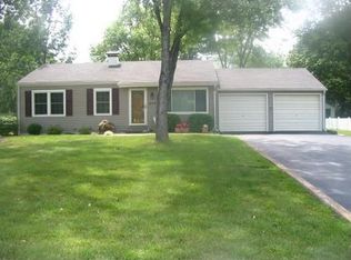 239 Dennison Dr, Ballwin, MO 63021