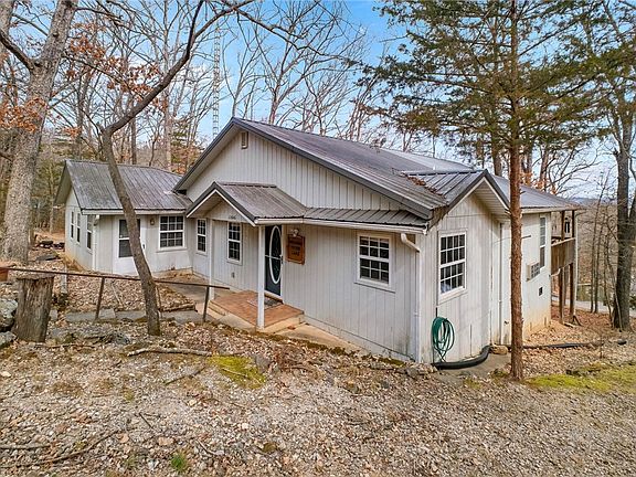 2nd image of 11646 Cedar Dr