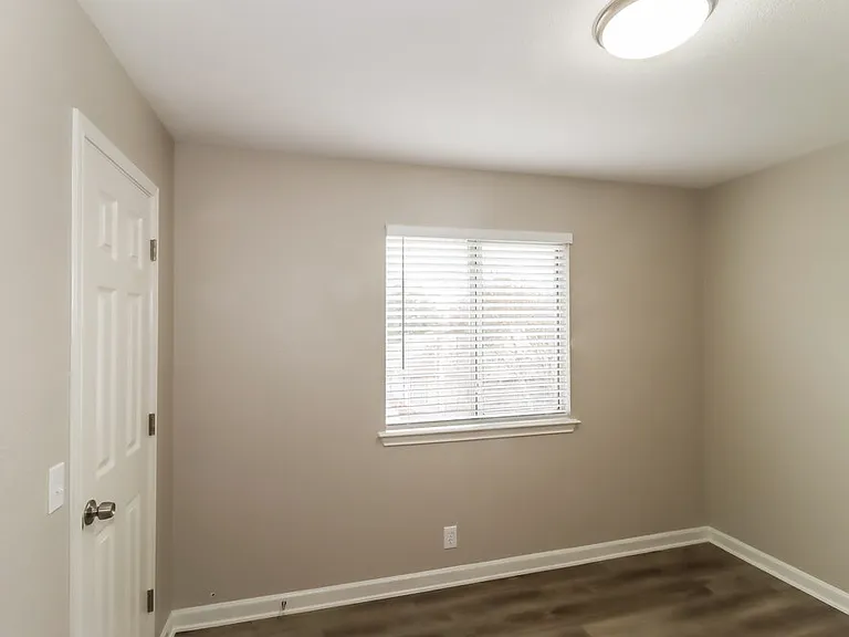 21311 Derby Day Ave — Photo 14
