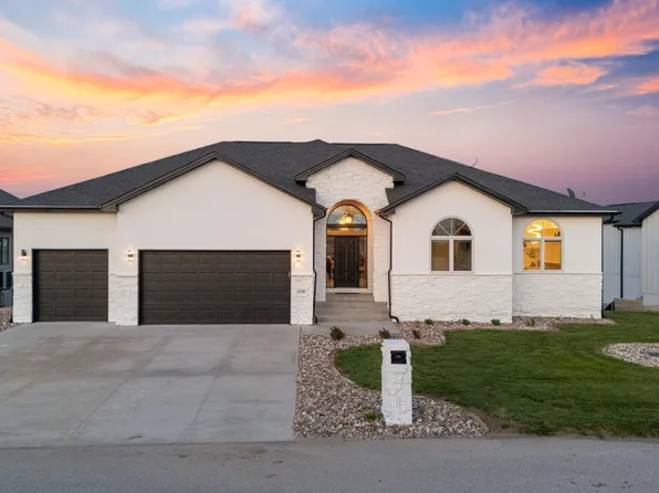 676 Legacy Pointe, Ashland, NE 68003