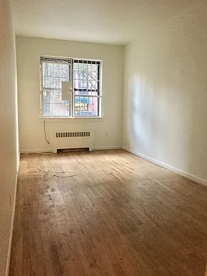 Rented by Compass | media 9