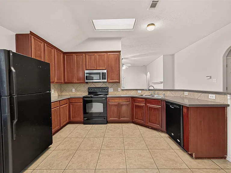 5006 Juniper Walk Ln — Photo 15