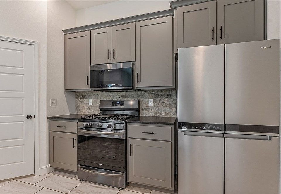 1st image of 2401 Lock Ln