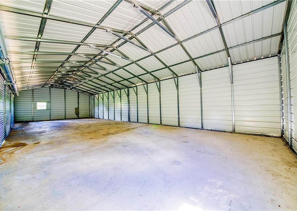 1st image of 5401 Wolf Ln