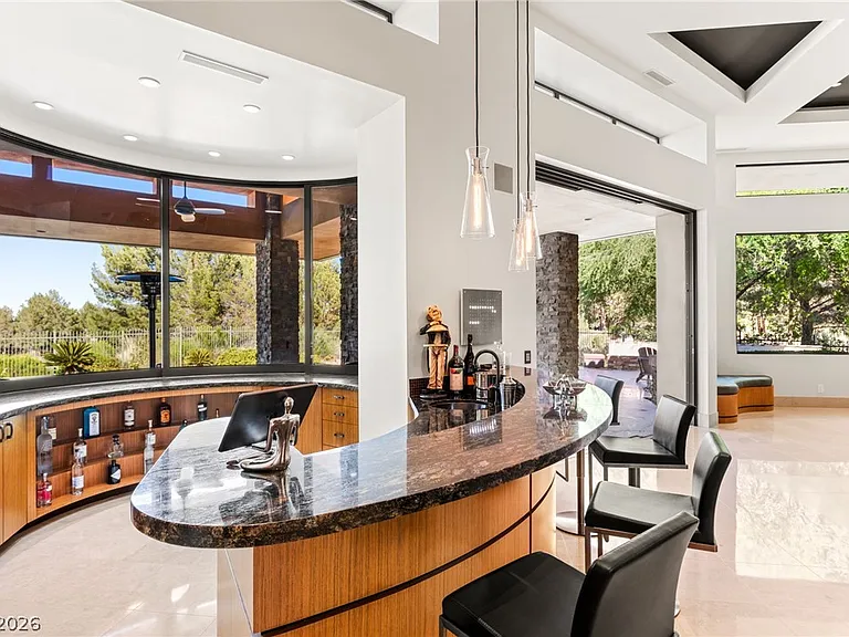 2 Castle Oaks Ct — Photo 12