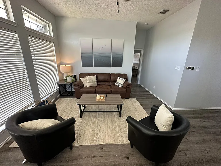 6302 Mount Vernon Dr — Photo 6