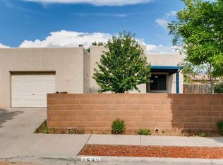 1533 La Cieneguita, Santa Fe, NM 87507