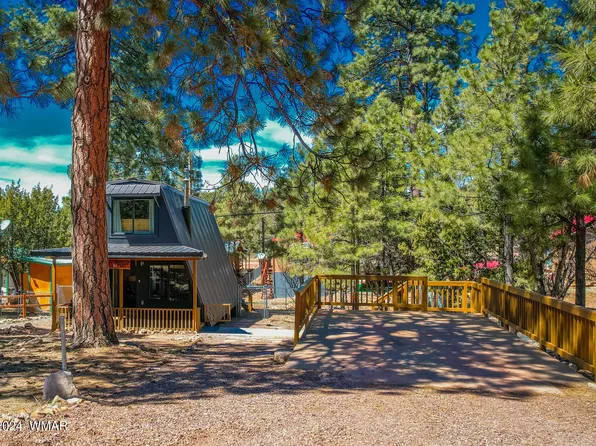 3340 Little Pine Dr, Overgaard, AZ 85933