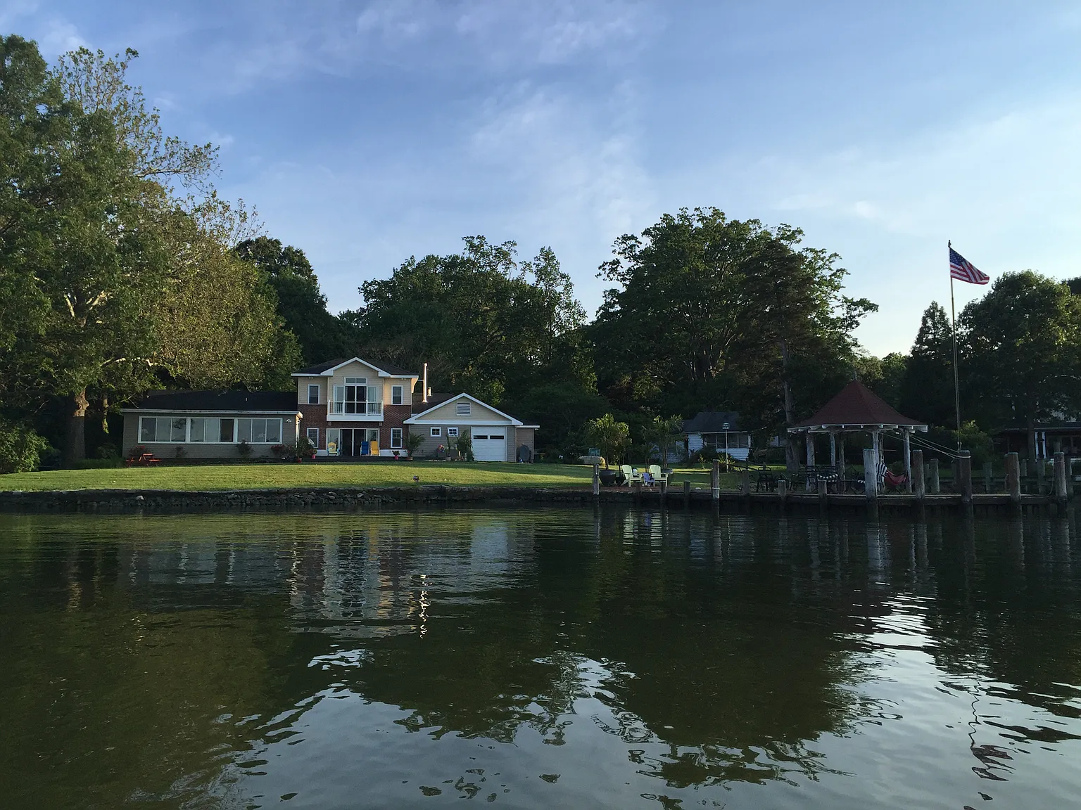 5121 Holly Dr photo 1