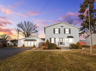 2196 Scofield Carleton Rd, Carleton, MI 48117