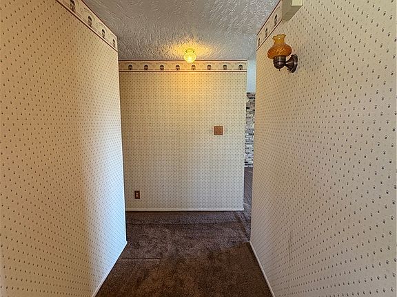 4th image of 173 Grant Ave