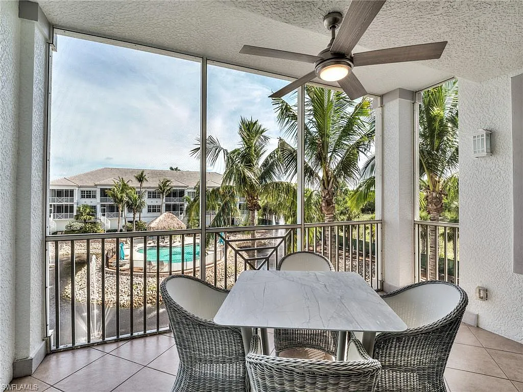 2 bed, 2.0 bath, 1268 sqft, $3,045 — Photo 1