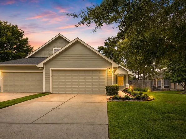 26 Greenwich Pl, Conroe, TX 77384