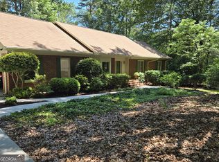 3890 Jamaica Dr, Jonesboro, GA 30236