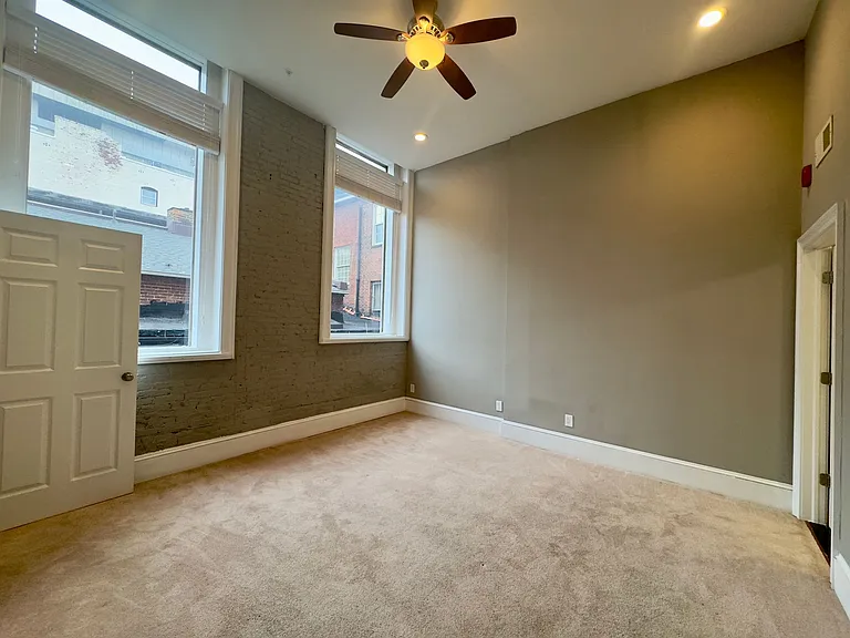 Apartment Units in Downtown, Baltimore, MD! — Photo 21