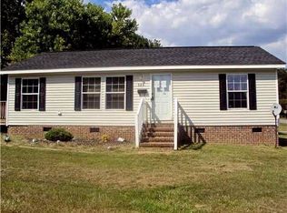 326 Womble St, Siler City, NC 27344