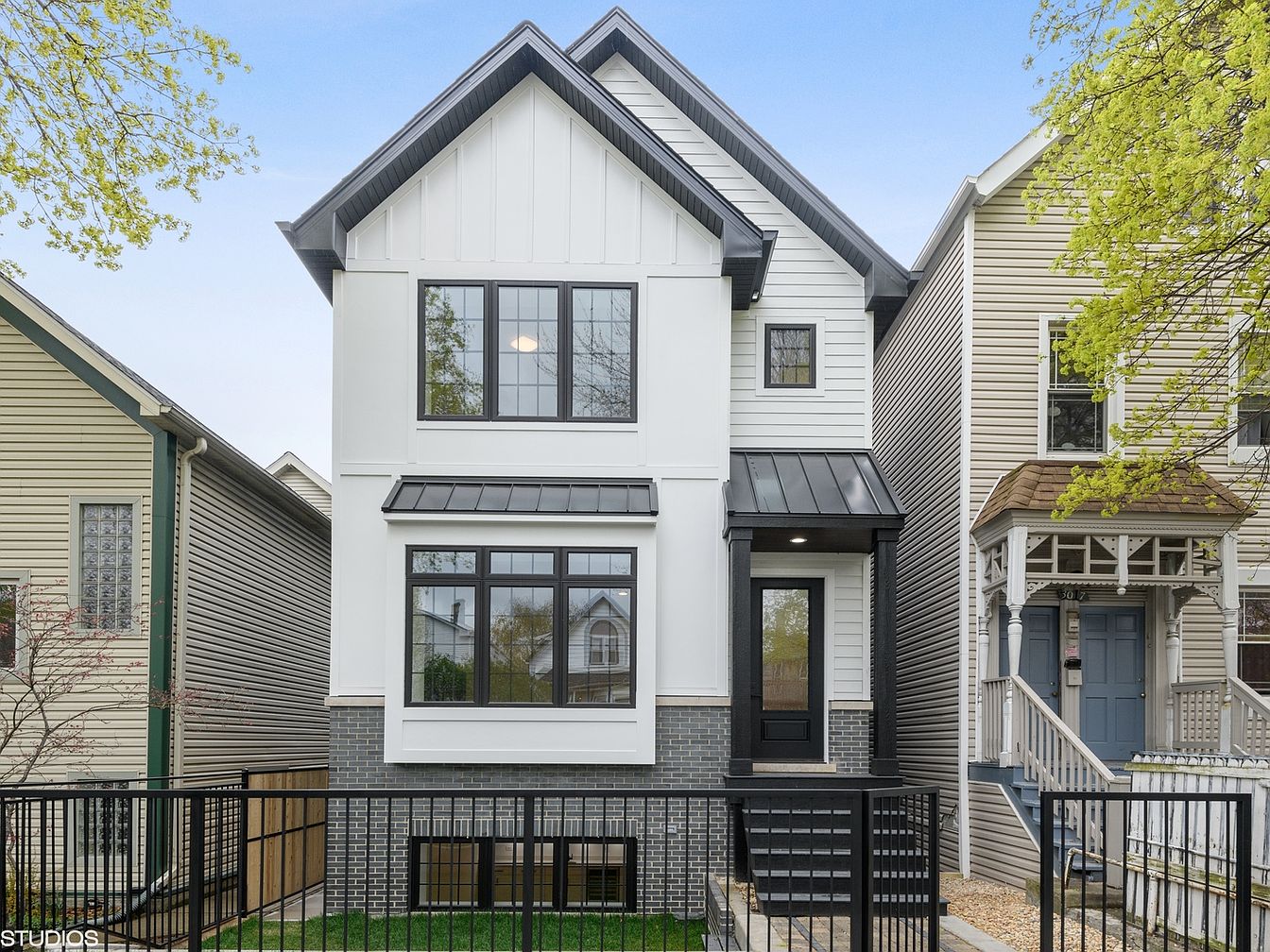 3019 N Oakley Ave, Chicago, IL 60618 | Zillow