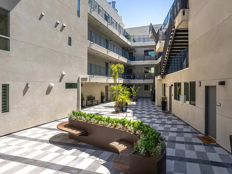 Legacy Tamarind Apartments — Photo 5