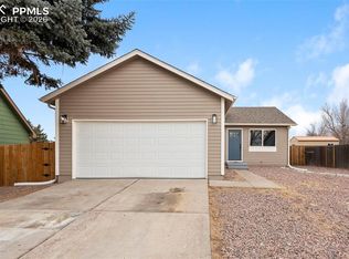 4440 Hollyridge Dr, Colorado Springs, CO 80916