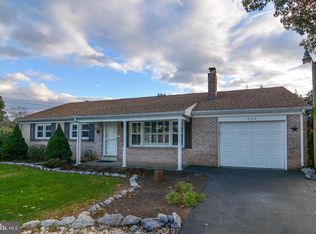 1680 Emerald Ave, York, PA 17408