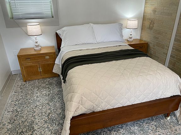 4th image of 107 Elyria St #5