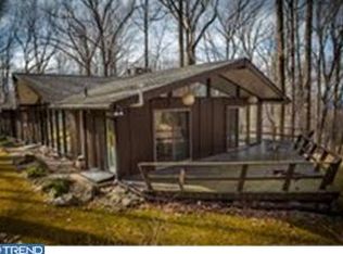 10 White Tail Ln, Phoenixville, PA 19460