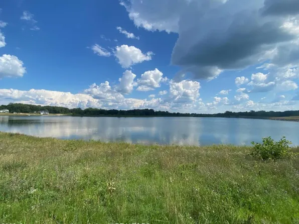 1 Harmon Rd, Saint Johns, MI 48879