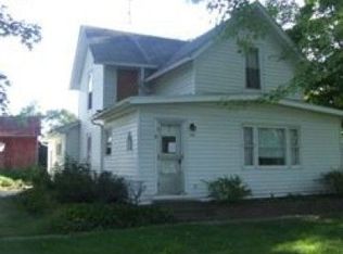 306 E Union St, Maple Rapids, MI 48853