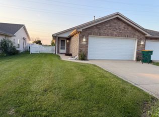 4412 W 91st Pl, Merrillville, IN 46410