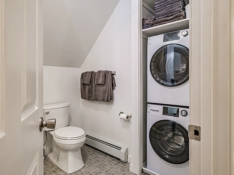 28 Harvard St — Photo 15
