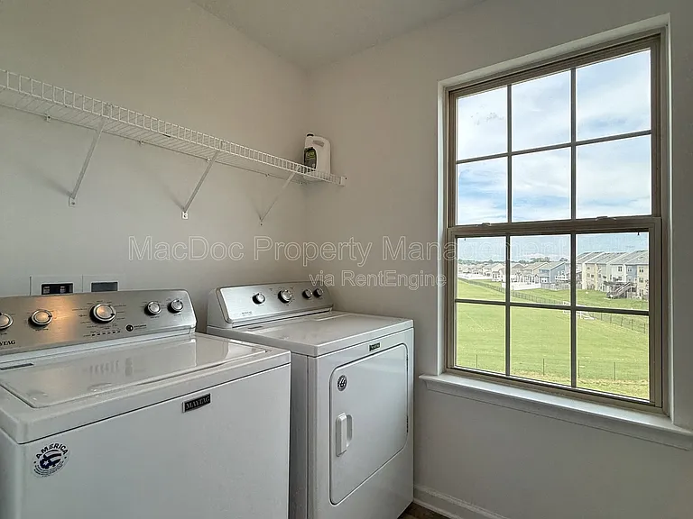 2401 Copa Ct — Photo 14