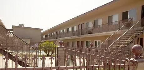 1st image of 4006 Puente Ave APT 15