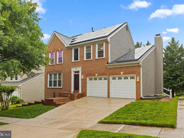 5714 Silk Tree Dr, Riverdale, MD 20737