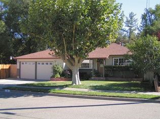 138 Brookside Dr, Cloverdale, CA 95425