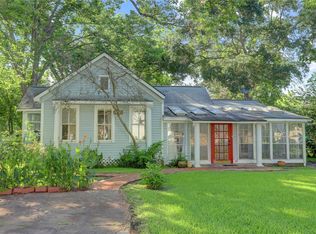 906 2nd St, League City, TX 77573