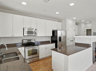 4100 Albion St UNIT 416, Denver, CO 80216