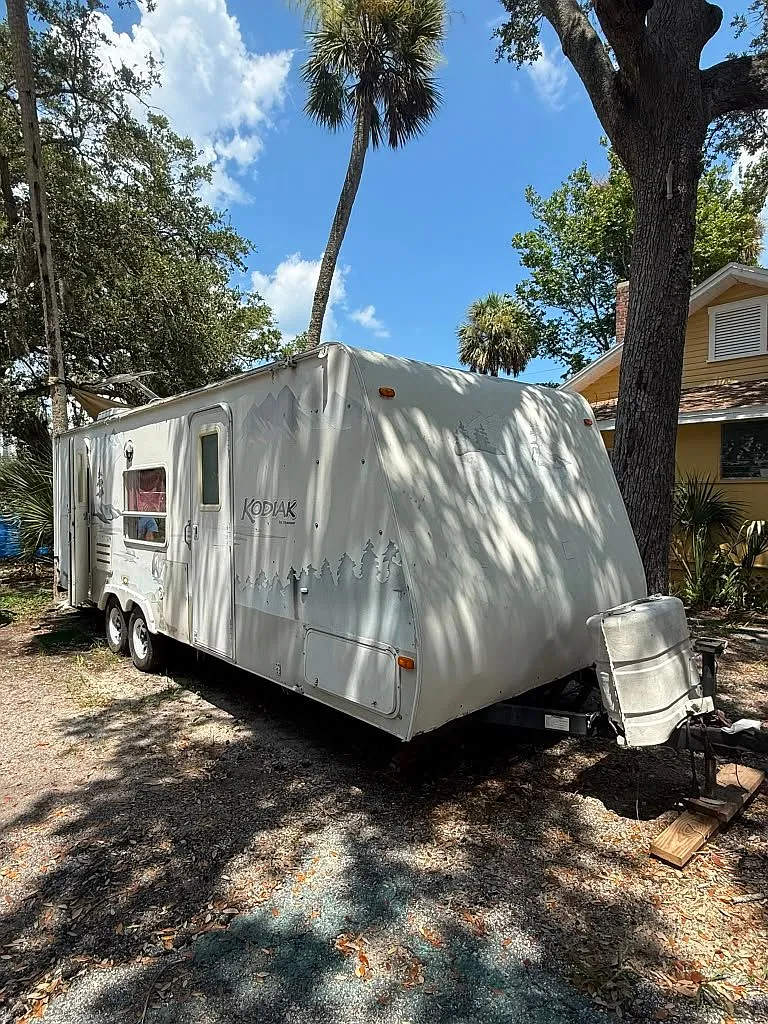 RV for Sale - 10 Minutes to the Beach - Daytona, FL - Financing Available — Photo 2