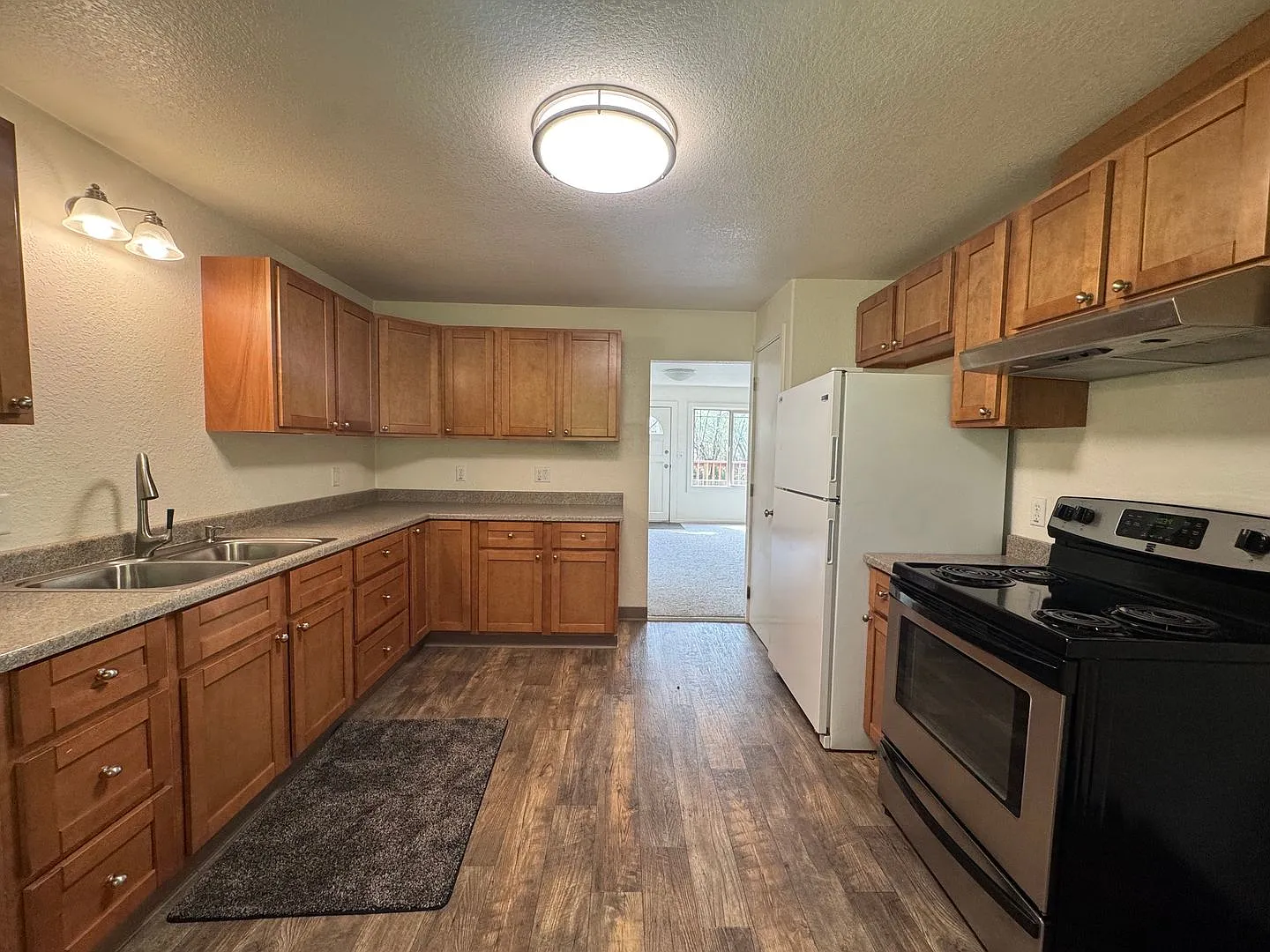 2097 & 2153 Wrigley RD — Photo 4