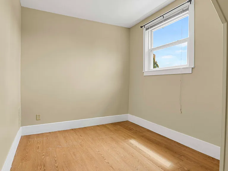 702 S Madison St #1 — Photo 12