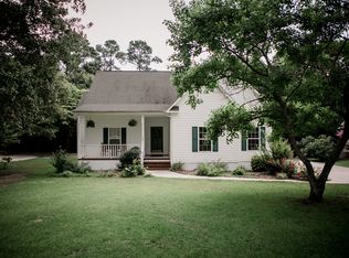 11 Creekside Woods Ct, Swansboro, NC 28584