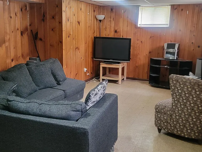 2619 Parkland Dr #BASEMENT — Photo 11