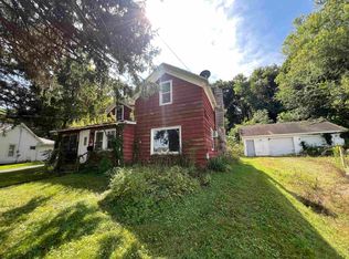 218 Columbus St, Lodi, WI 53555