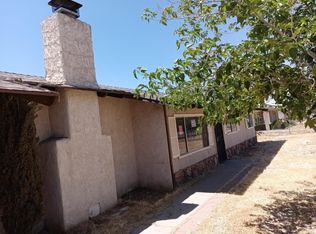 15394 Washoan Rd, Apple Valley, CA 92307