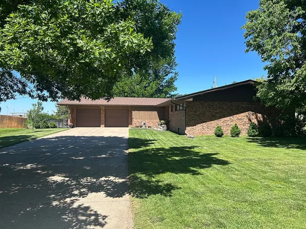 407 Cypress St, Minneola, KS 67865