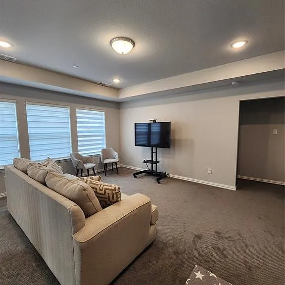 3905 Lady Bettye Dr — Photo 12